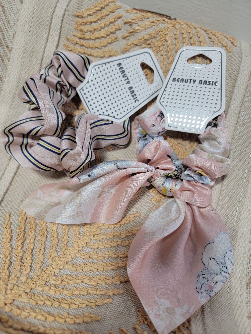 Beauty Basic Pink Floral Satin Bow Scrunchie